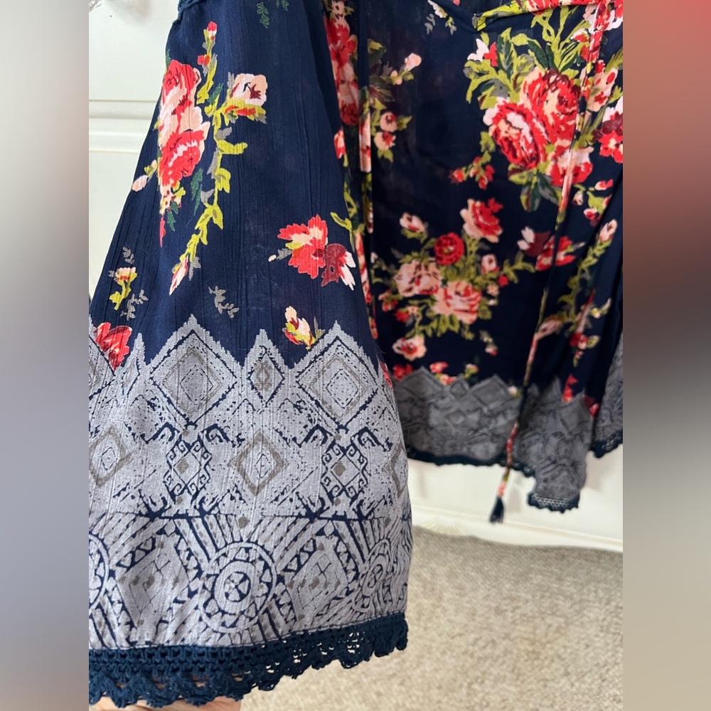 Off the shoulder top - Picture 4 of 5